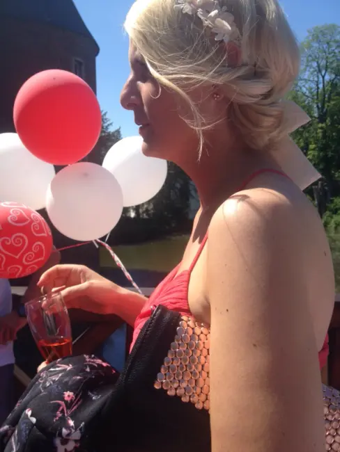 Hochzeitssängerin Linda Knoke aus Dortmund