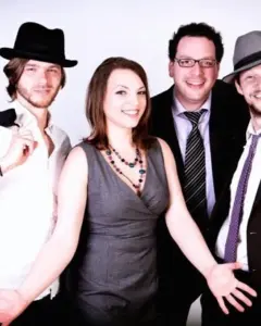 Hochzeitsband Dinnertones aus Frankfurt